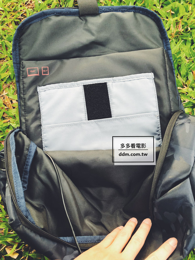 KS金聖斯新款迷彩雙肩背包USB充電背包戶外出行雙肩包中大學生書包